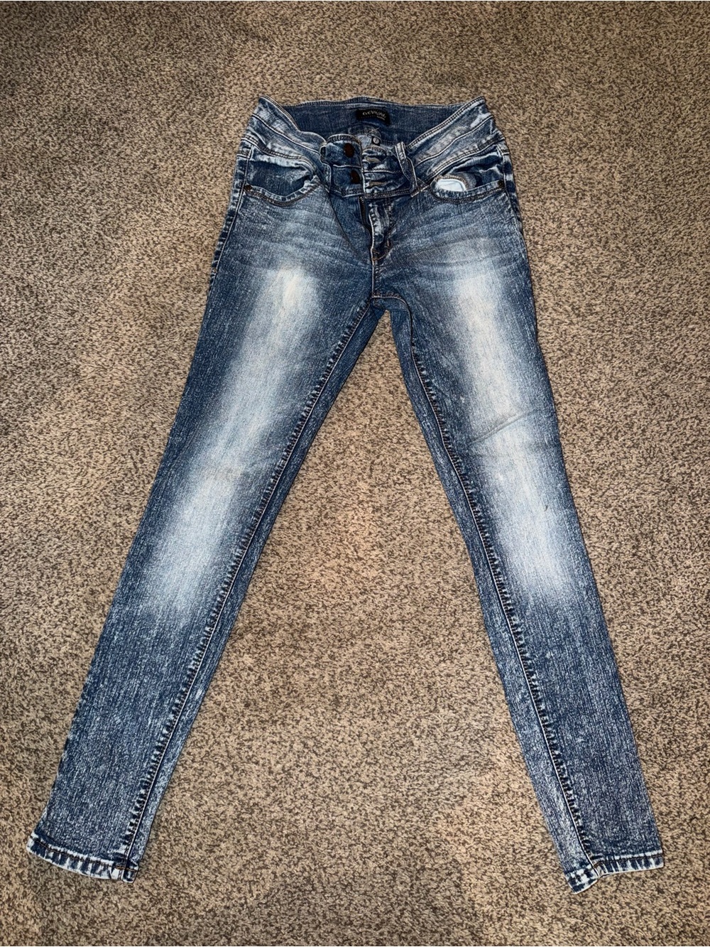 Women’s Skinny Faded Blue Stretch Jeans